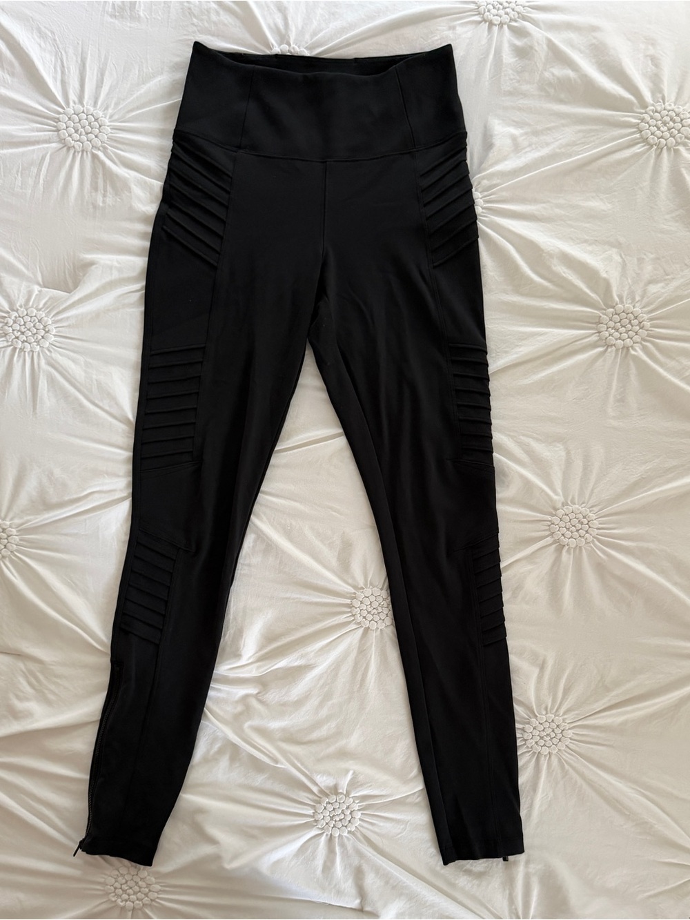 Athleta Black High-Waist Leggings with Ribbed Side Panels